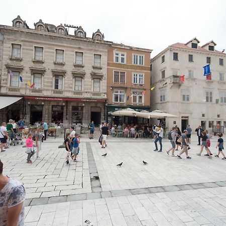 Piazza Square City Top Centre Apartments Split Exterior photo